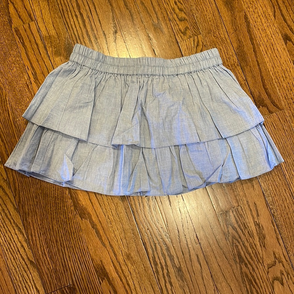 Adorable THAYER extra mini ruffle skirt